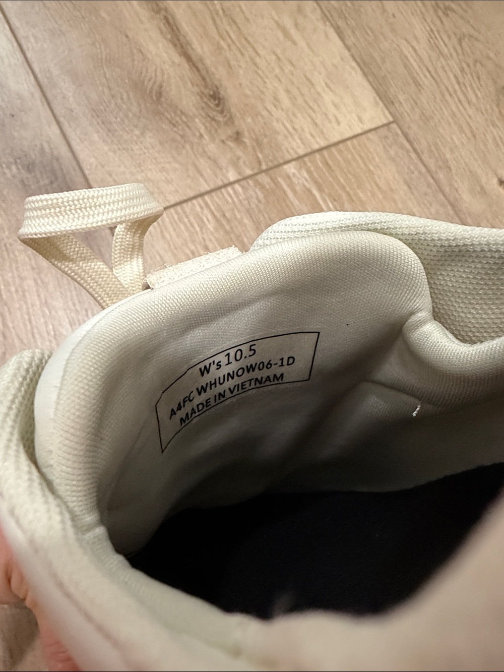 Kizik Cydney Slip On Cream Women's Low-Top Sneaker with Lilac Sole - Picture 10 of 10